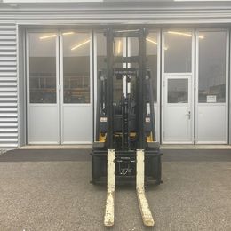 Stapler-Occasion: Yale Frontstapler GDP35VX gebraucht Yale GDP35VX °°° Dieselstapler