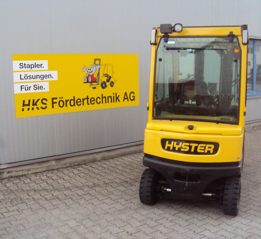 Stapler-Occasion: Hyster Frontstapler J3.0XN gebraucht Hyster J3.0XN °°° 4-Rad Elektrostapler
