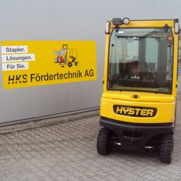 Stapler-Occasion: Hyster Frontstapler J3.0XN gebraucht Hyster J3.0XN °°° 4-Rad Elektrostapler
