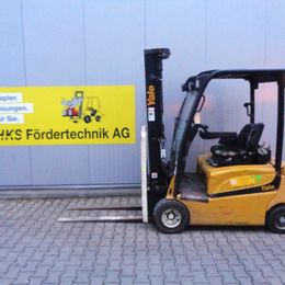 Stapler-Occasion: Yale Frontstapler ERP16VF gebraucht Yale ERP16VF °°° 4-Rad Elektrostapler