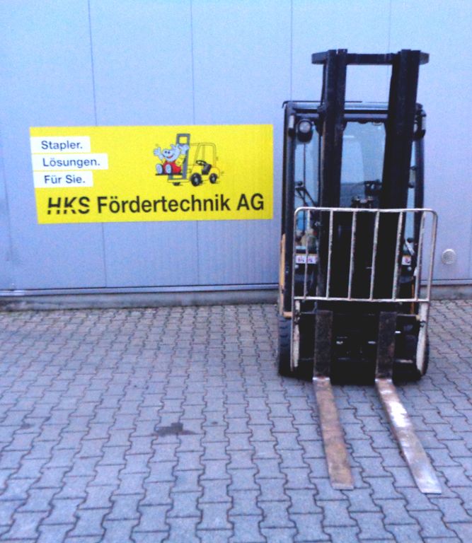 Stapler-Occasion: Yale Frontstapler ERP16VF gebraucht Yale ERP16VF °°° 4-Rad Elektrostapler