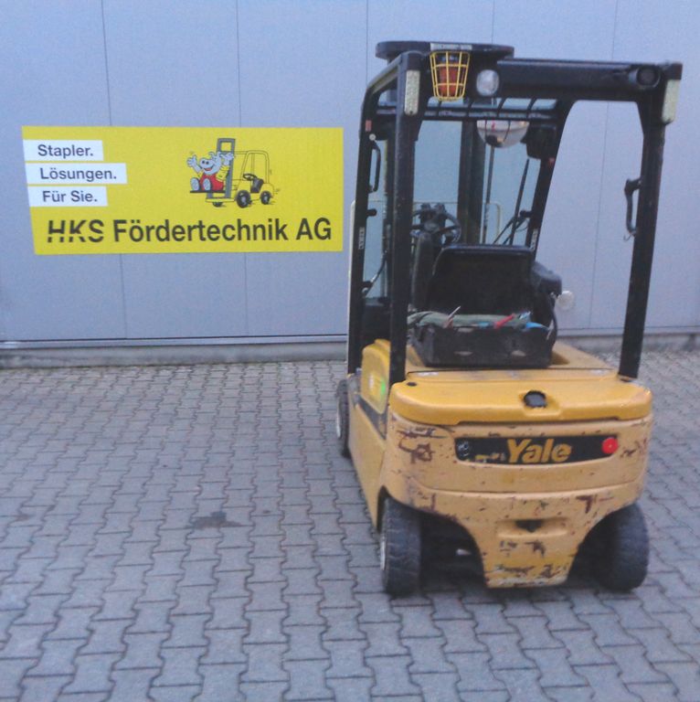 Stapler-Occasion: Yale Frontstapler ERP16VF gebraucht Yale ERP16VF °°° 4-Rad Elektrostapler