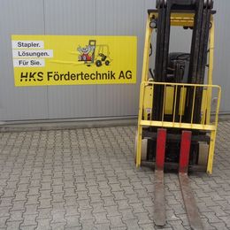 Stapler-Occasion: Hyster Frontstapler E3.0XN MWB gebraucht Hyster E3.0XN MWB °°° 4-Rad Elektrostapler