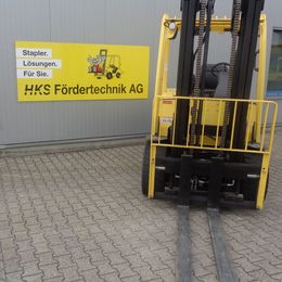 Stapler-Occasion: Hyster Frontstapler J5.0XN gebraucht Hyster J5.0XN °°° 4-Rad Elektrostapler