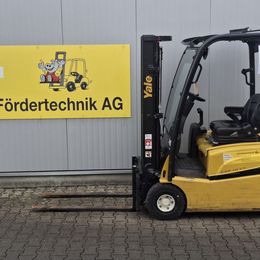 Stapler-Occasion: Yale Frontstapler ERP16VT SWB gebraucht Yale ERP16VT SWB °°° 3-Rad Elektrostapler