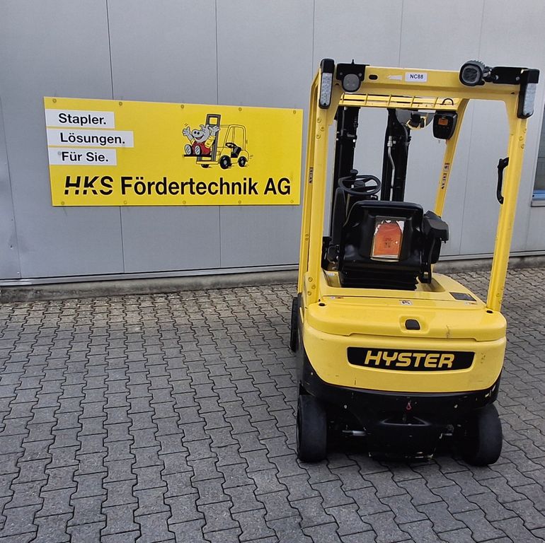 Stapler-Occasion: Hyster Frontstapler J2.0XN LWB gebraucht Hyster J2.0XN LWB °°° 4-Rad Elektrostapler