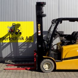 Stapler-Occasion: Yale Frontstapler ERP30VL gebraucht Yale ERP30VL °°° 4-Rad Elektrostapler