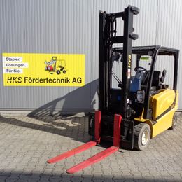 Stapler-Occasion: Yale Frontstapler ERP30VL gebraucht Yale ERP30VL °°° 4-Rad Elektrostapler