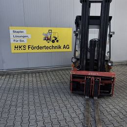 Stapler-Occasion: CAT Lift Trucks Frontstapler EP25 gebraucht CAT Lift Trucks EP25 °°° 4-Rad Elektrostapler