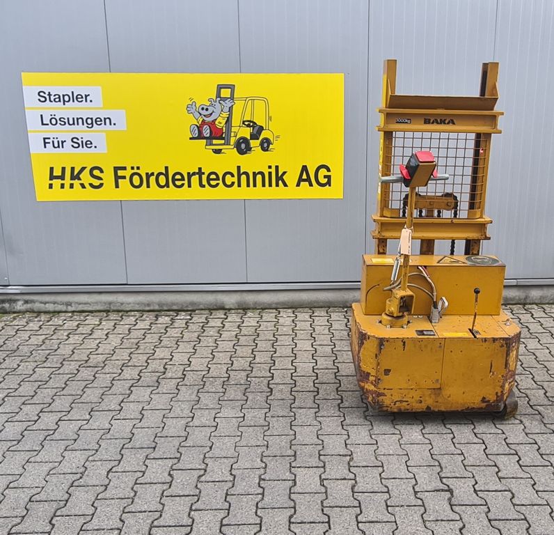 Stapler-Occasion: Baka Gabelhochhubwagen EGV 703000 gebraucht Baka EGV 703000 °°° Hochhubwagen