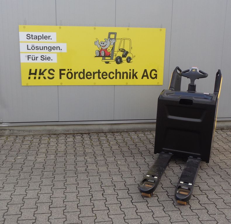 Stapler-Occasion: Hyster Gabelhubwagen P2.5S mit Plattform gebraucht Hyster P2.5S mit Plattform °°° Niederhubwagen