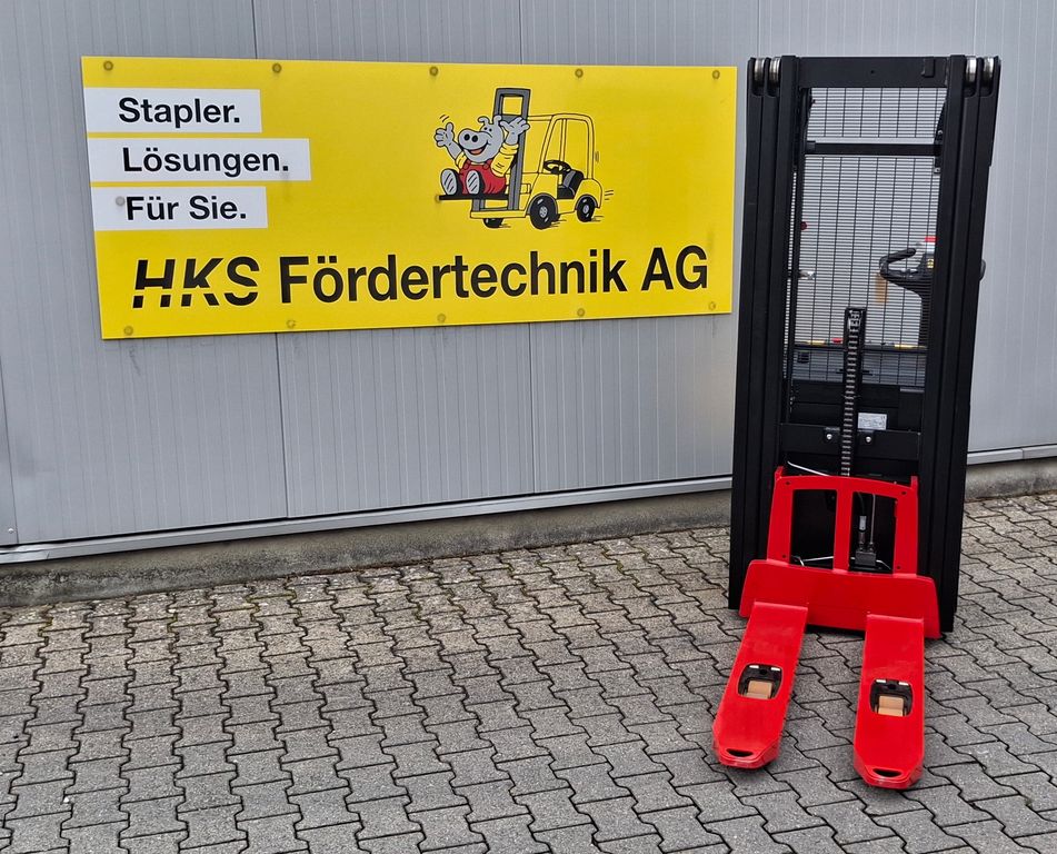 Stapler-Occasion: Hyster Gabelhochhubwagen S1.4AC IL gebraucht Hyster S1.4AC IL °°° Hochhubwagen