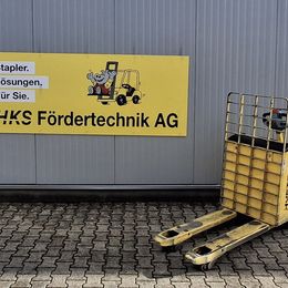 Stapler-Occasion: Hyster Gabelhubwagen P2.0L AC gebraucht Hyster P2.0L AC °°° Niederhubwagen