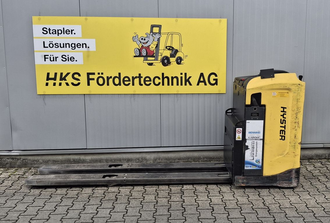 Stapler-Occasion: Hyster Gabelhubwagen RP2.5N gebraucht Hyster RP2.5N °°° Niederhubwagen-Sitz