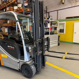 Still RX20-20 °°° 4-Rad Elektrostapler