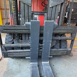 Mora EP100RC °°° 4-Rad Elektrostapler