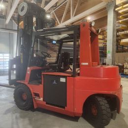 Mora EP100RC °°° 4-Rad Elektrostapler