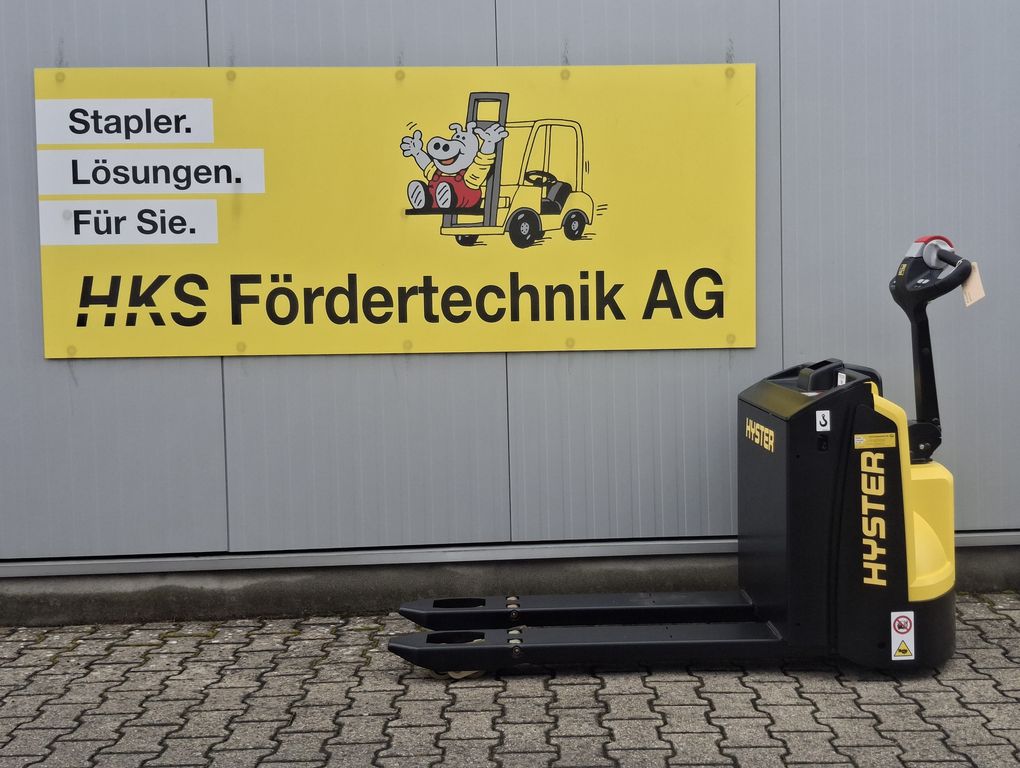 Stapler-Occasion: Hyster Gabelhubwagen P2.2 gebraucht Hyster P2.2 °°° Niederhubwagen