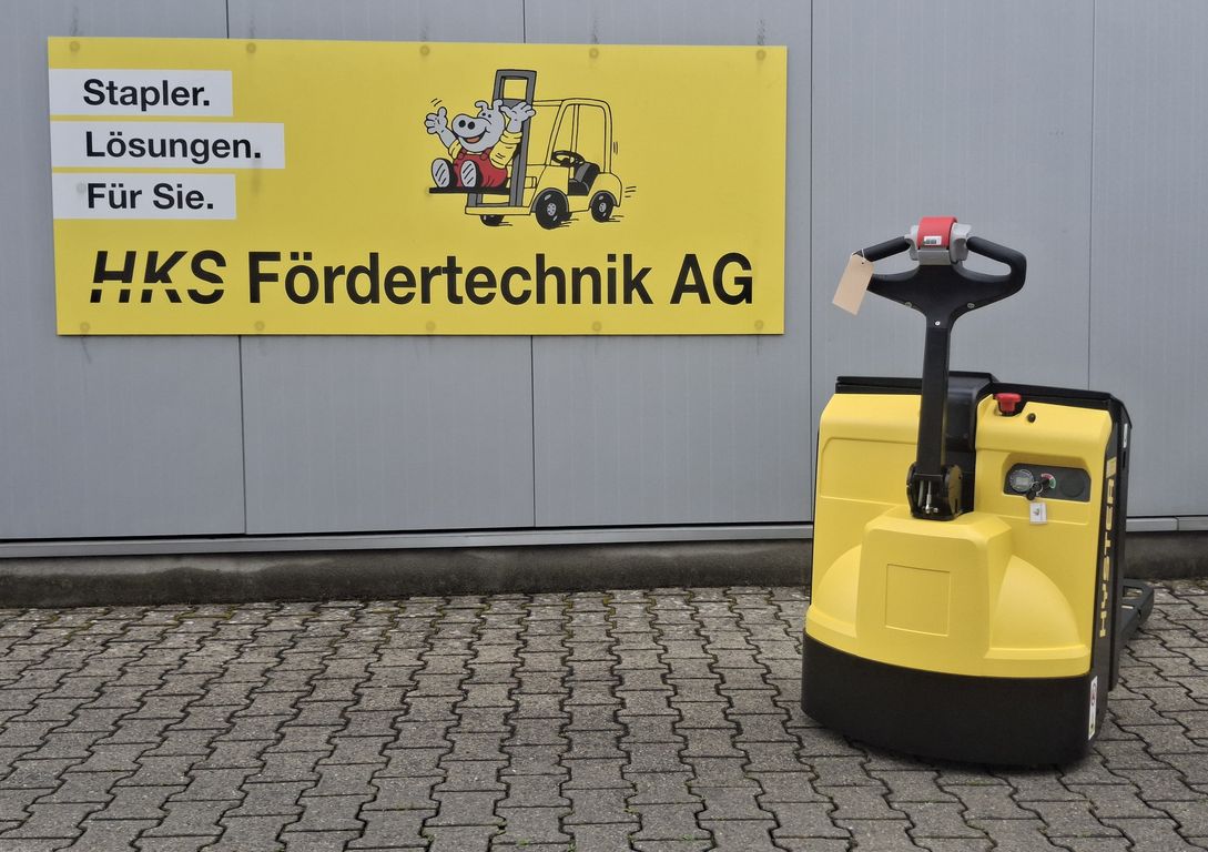 Stapler-Occasion: Hyster Gabelhubwagen P2.2 gebraucht Hyster P2.2 °°° Niederhubwagen