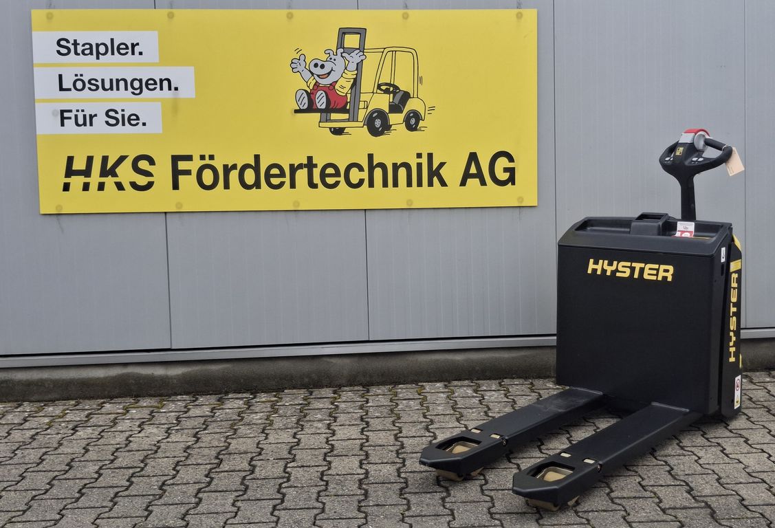 Stapler-Occasion: Hyster Gabelhubwagen P2.2 gebraucht Hyster P2.2 °°° Niederhubwagen