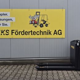 Stapler-Occasion: Hyster Gabelhubwagen P1.6 gebraucht Hyster P1.6 °°° Niederhubwagen