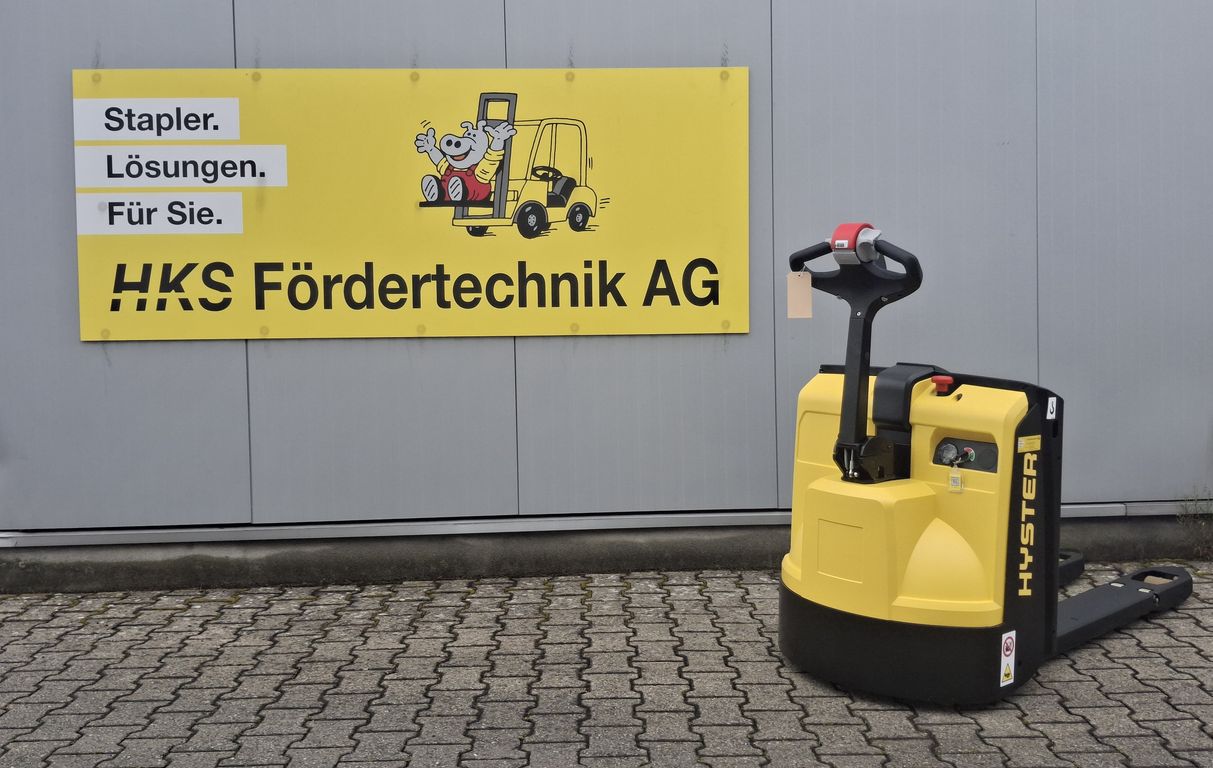Stapler-Occasion: Hyster Gabelhubwagen P1.6 gebraucht Hyster P1.6 °°° Niederhubwagen