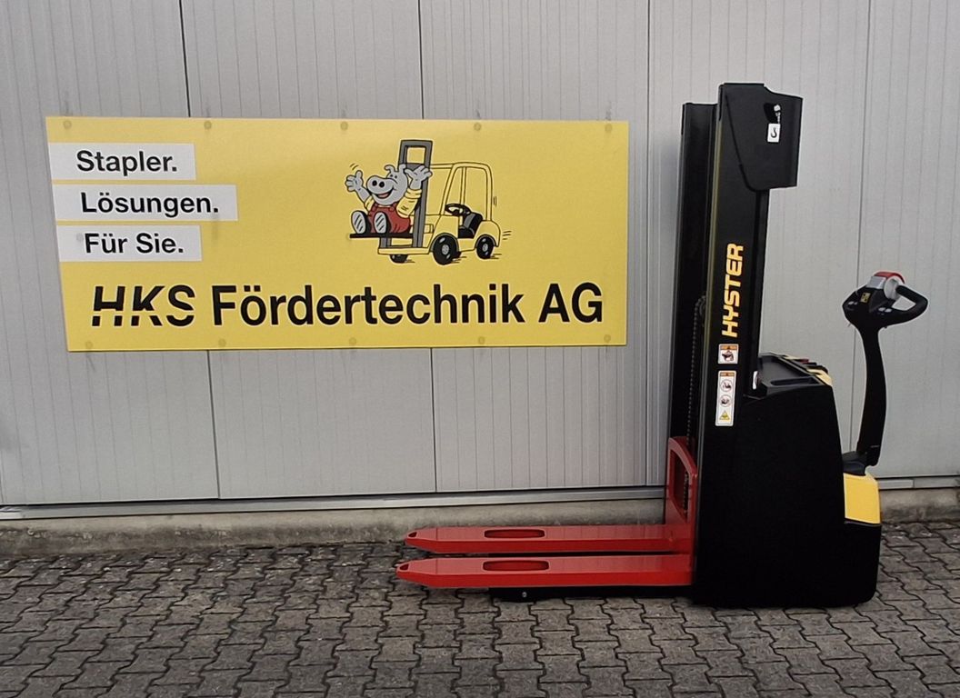 Stapler-Occasion: Hyster Gabelhochhubwagen S1.2 gebraucht Hyster S1.2 °°° Hochhubwagen