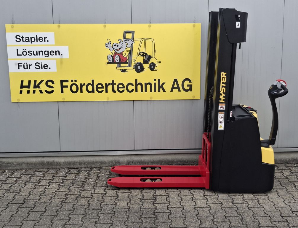 Stapler-Occasion: Hyster Gabelhochhubwagen S1.4 gebraucht Hyster S1.4 °°° Hochhubwagen
