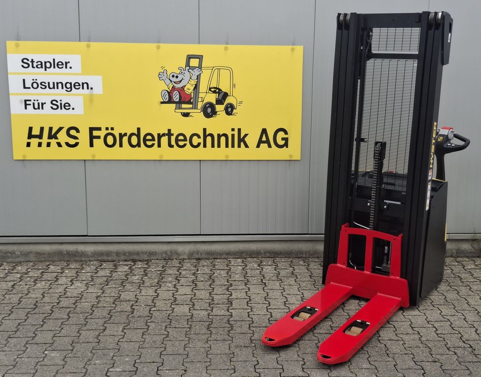 Stapler-Occasion: Hyster Gabelhochhubwagen S1.4 IL gebraucht Hyster S1.4 IL °°° Hochhubwagen