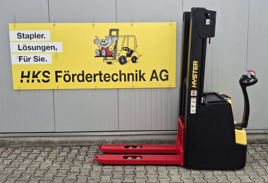 Stapler-Occasion: Hyster Gabelhochhubwagen S1.6 gebraucht Hyster S1.6 °°° Hochhubwagen
