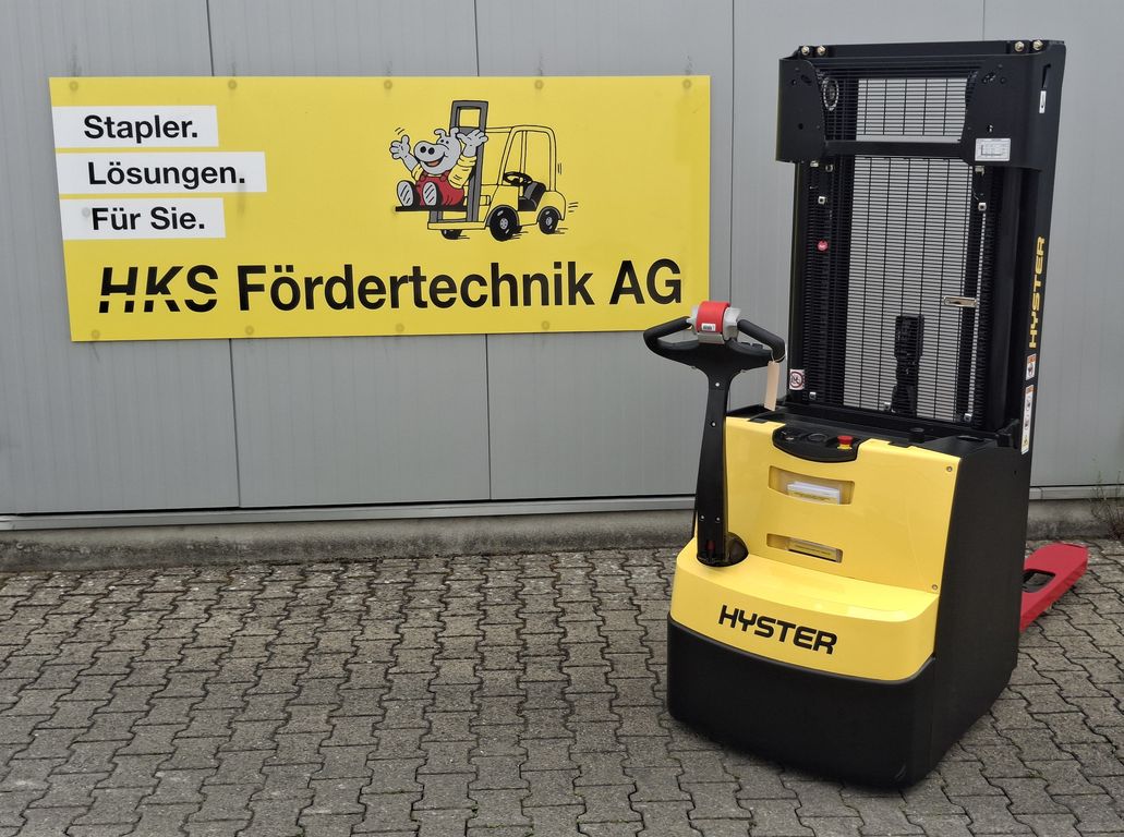 Stapler-Occasion: Hyster Gabelhochhubwagen S1.6 IL gebraucht Hyster S1.6 IL °°° Hochhubwagen