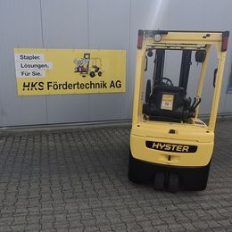 Stapler-Occasion: Hyster Frontstapler J1.6XNT MWB gebraucht Hyster J1.6XNT MWB °°° 3-Rad Elektrostapler