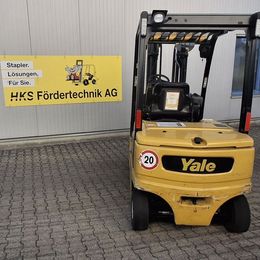 Stapler-Occasion: Yale Frontstapler ERP30VL gebraucht Yale ERP30VL °°° 4-Rad Elektrostapler