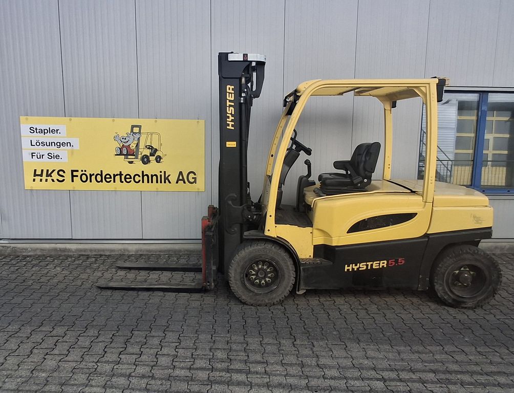 Stapler-Occasion: Hyster Frontstapler J5.5XN6 gebraucht Hyster J5.5XN6 °°° 4-Rad Elektrostapler
