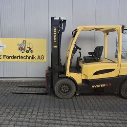 Stapler-Occasion: Hyster Frontstapler J5.5XN6 gebraucht Hyster J5.5XN6 °°° 4-Rad Elektrostapler
