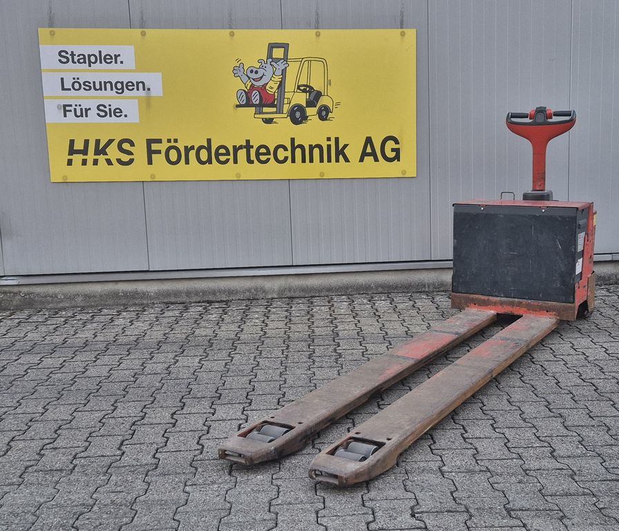 Stapler-Occasion: Linde Gabelhubwagen T30 gebraucht Linde T30 °°° Niederhubwagen
