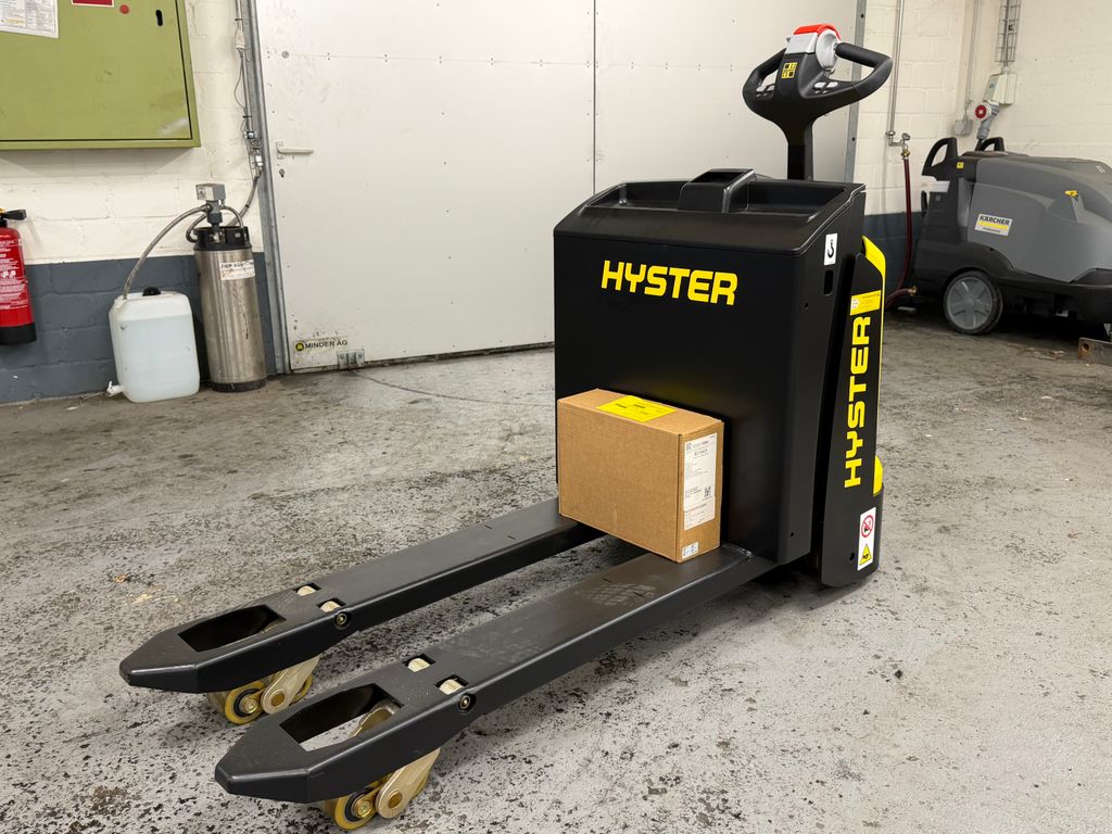 Stapler-Occasion: Hyster Gabelhubwagen P2.0 gebraucht Hyster P2.0 °°° Niederhubwagen
